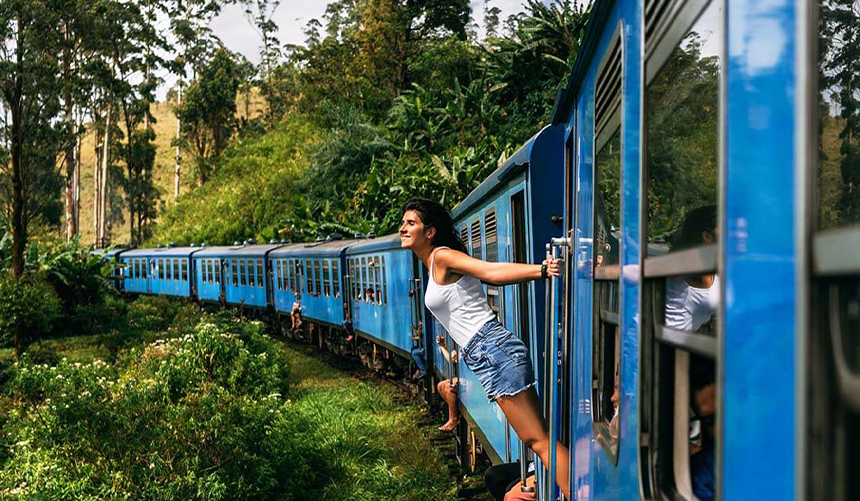 Scenic Train Rides in Sri Lanka