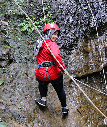 Waterfall Abseiling / Trekking in Sri Lanka